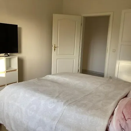 Apartmán Moderne 2-zimmer-wohnung Mit Ueberdachter Terrasse Tonnhausen