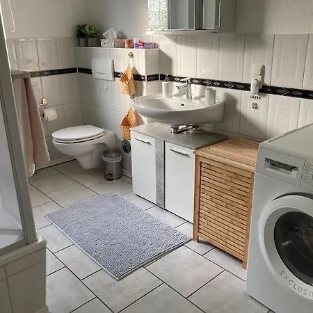 Moderne 2-zimmer-wohnung Mit Ueberdachter Terrasse Tonnhausen