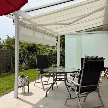 Moderne 2-zimmer-wohnung Mit Ueberdachter Terrasse Appartement *